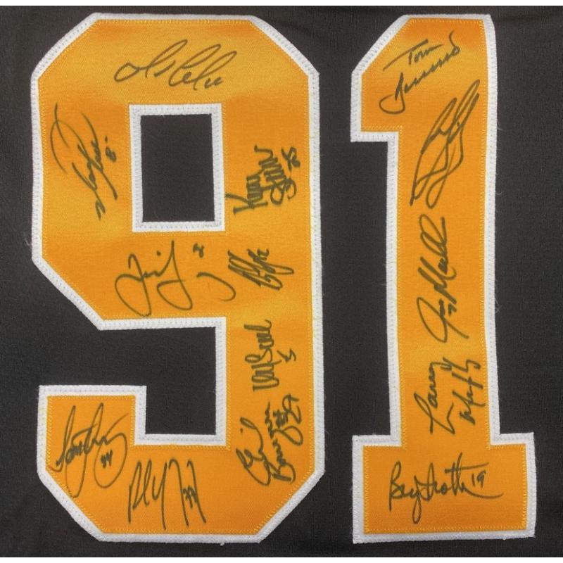 1991 Pittsburgh Penguins 14 Player Team Signed Stanley Cup Hockey Jersey #/91
